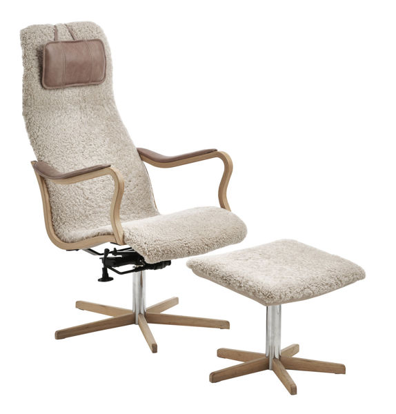 Bild på JACK WOOD Fåtölj med gunga, inkl pall EK fårskinn SL Moonlight, Vintage Taupe, Facet 16, vitpigm.ek/krom PAKETPRIS