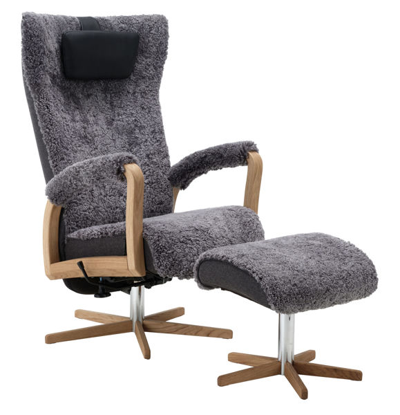 Bild på RELAX Snurrfåtölj inkl pall fårskinn Scand.Grey/Facet 4 mörkgrå/Grand svart/oljad ek/krom PAKETPRIS